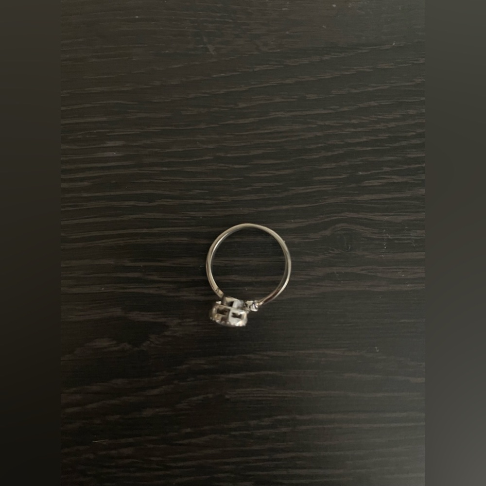 Amazon Fidget Ring - Picture 2 of 4